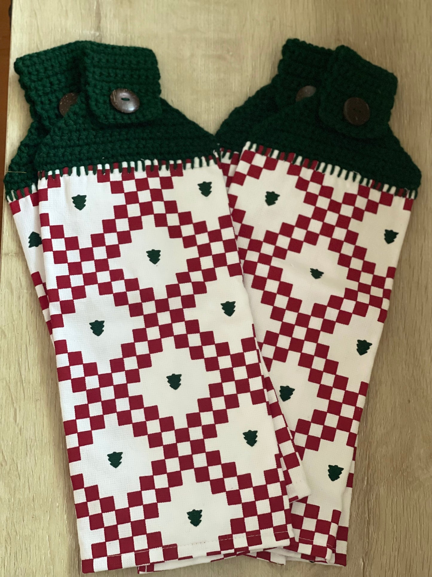 Holiday Lattice Kitchen Towel Topper