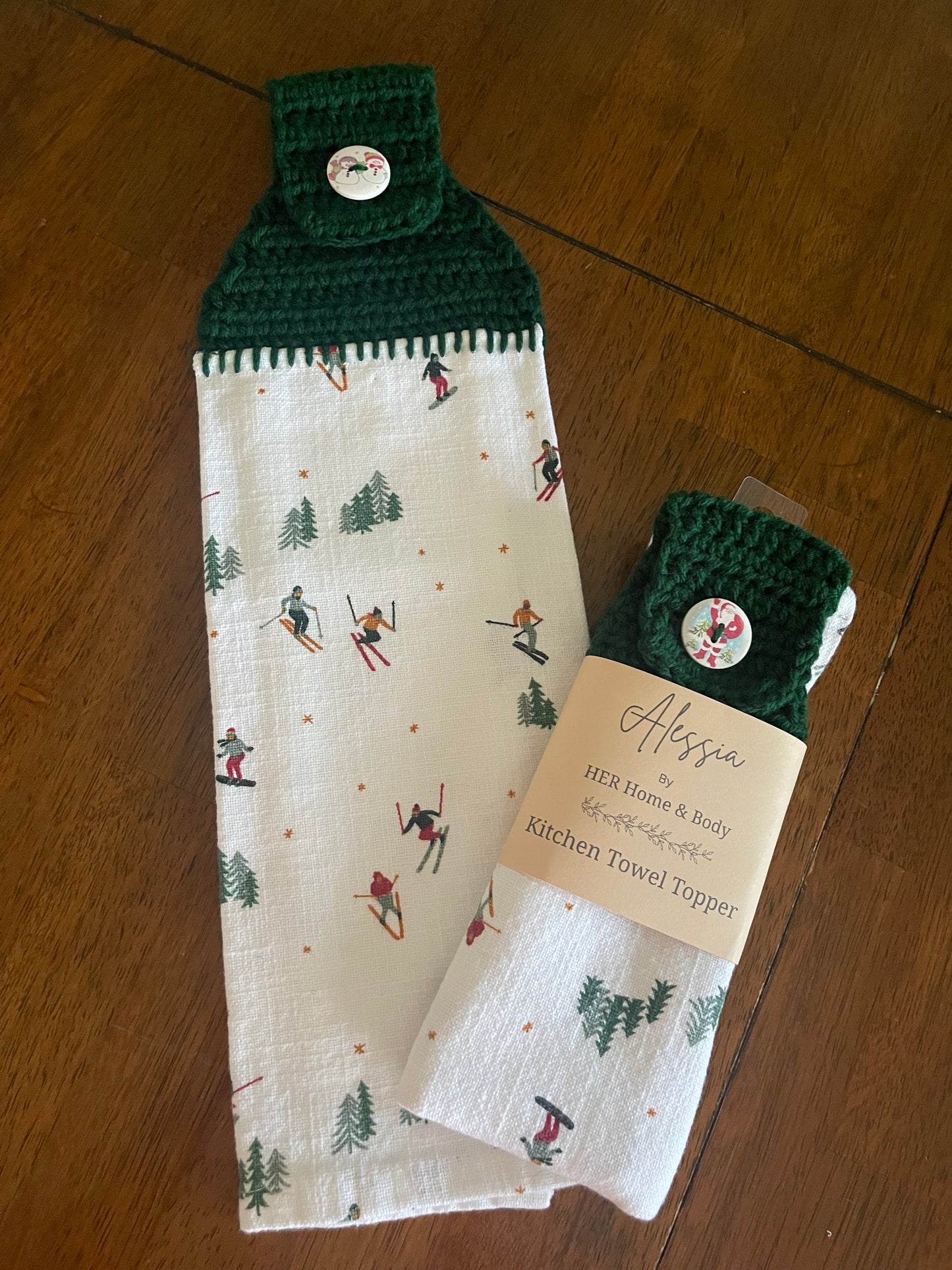 Skiers & Pine Kitchen Towel Topper