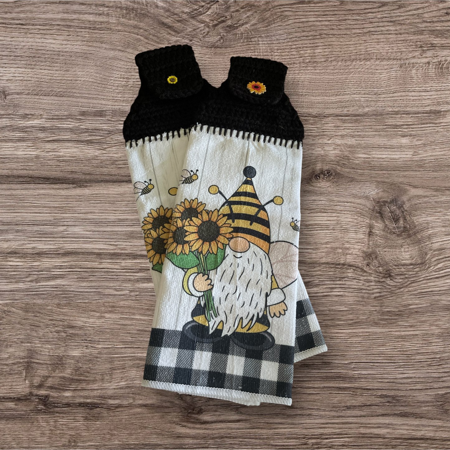 Bee Gnome Kitchen Towel Topper